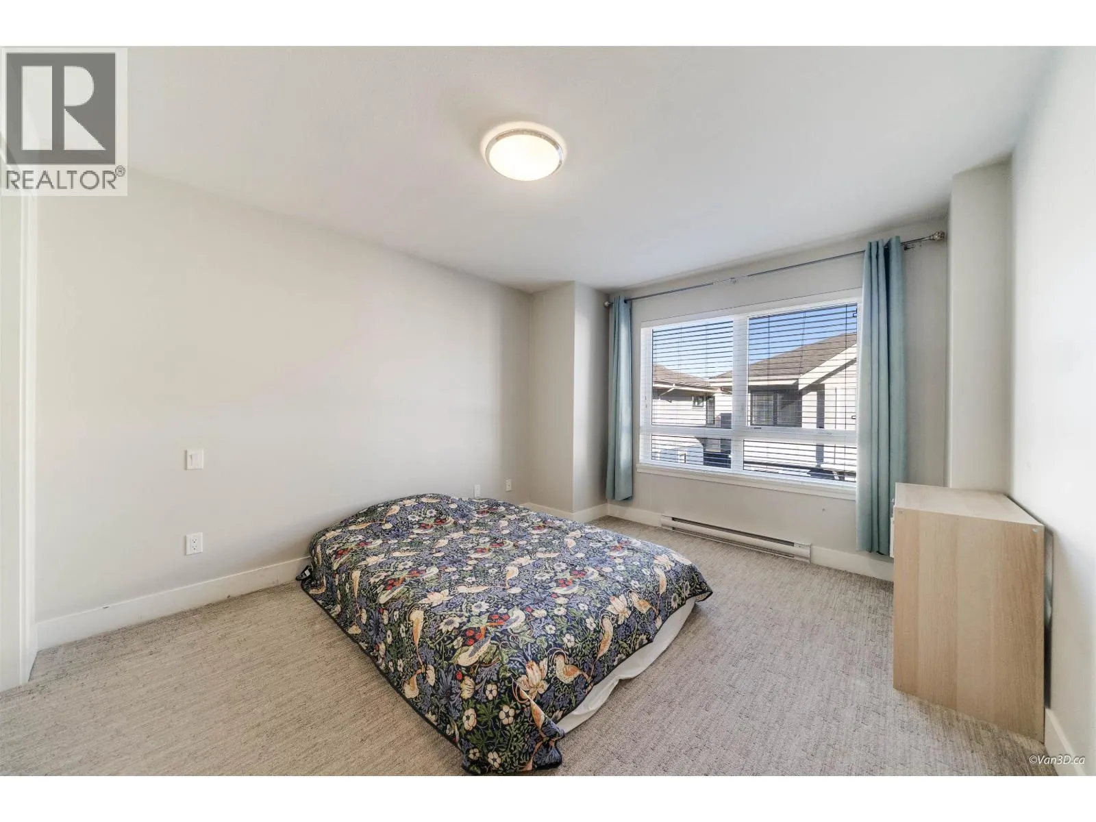 9 6028 MAPLE ROAD
