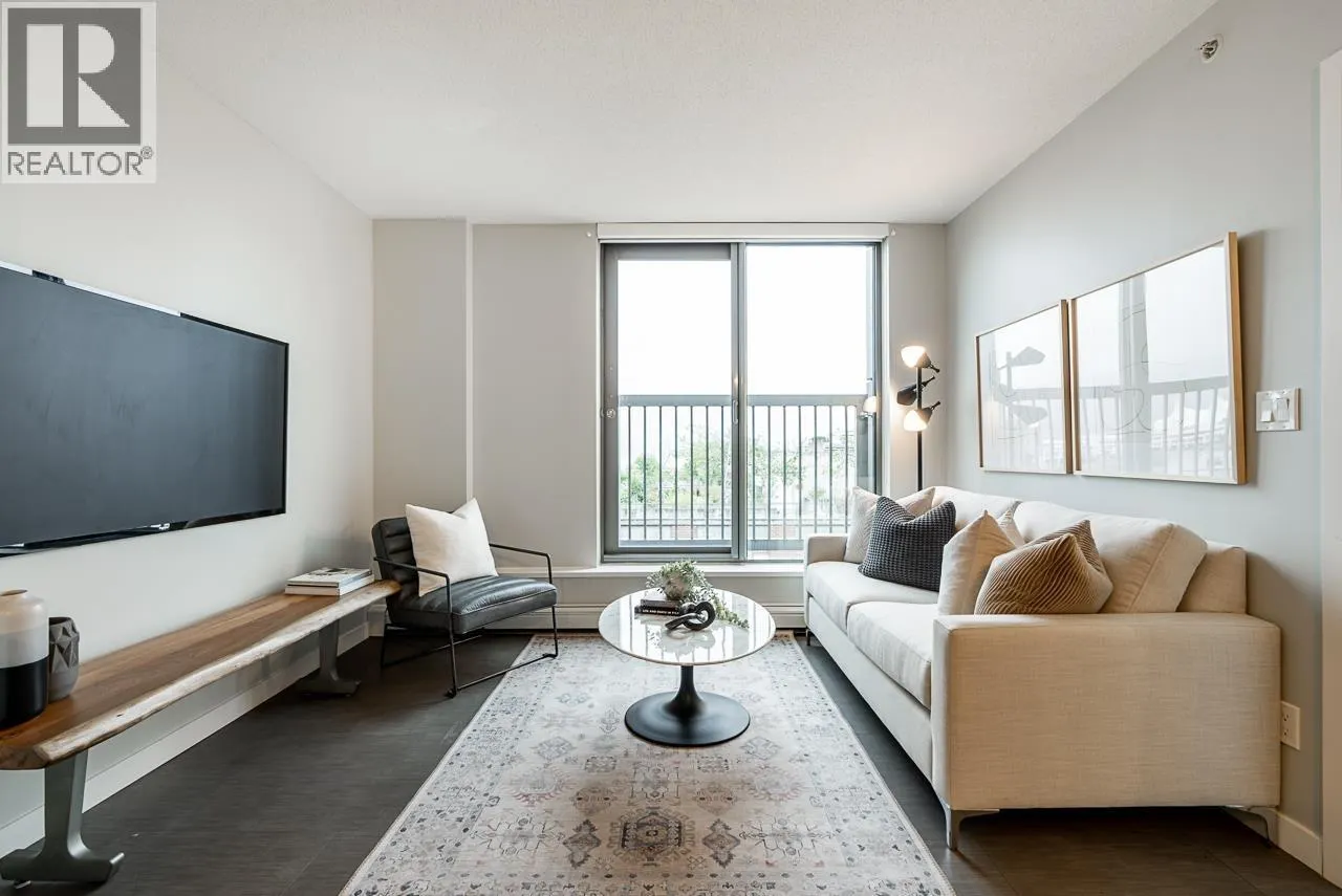 1011 66 W CORDOVA STREET