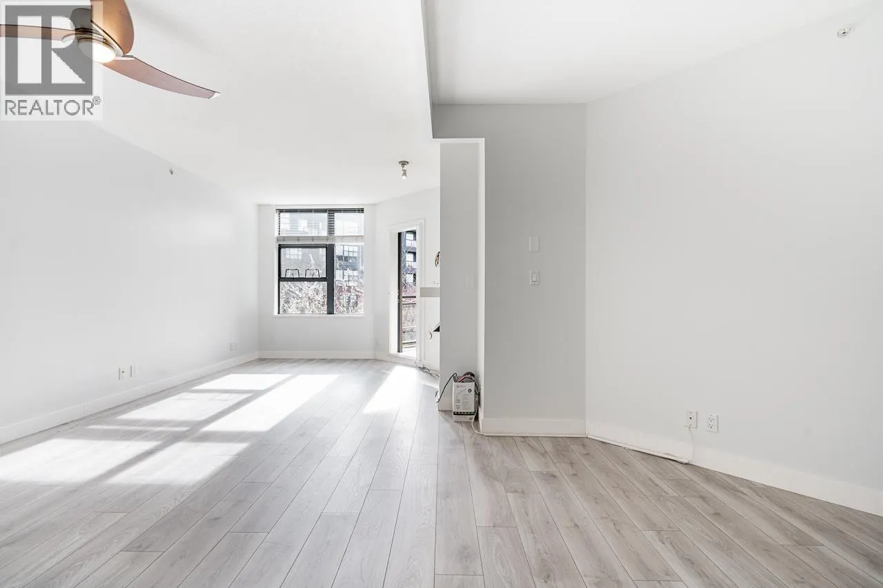 2263 REDBUD LANE