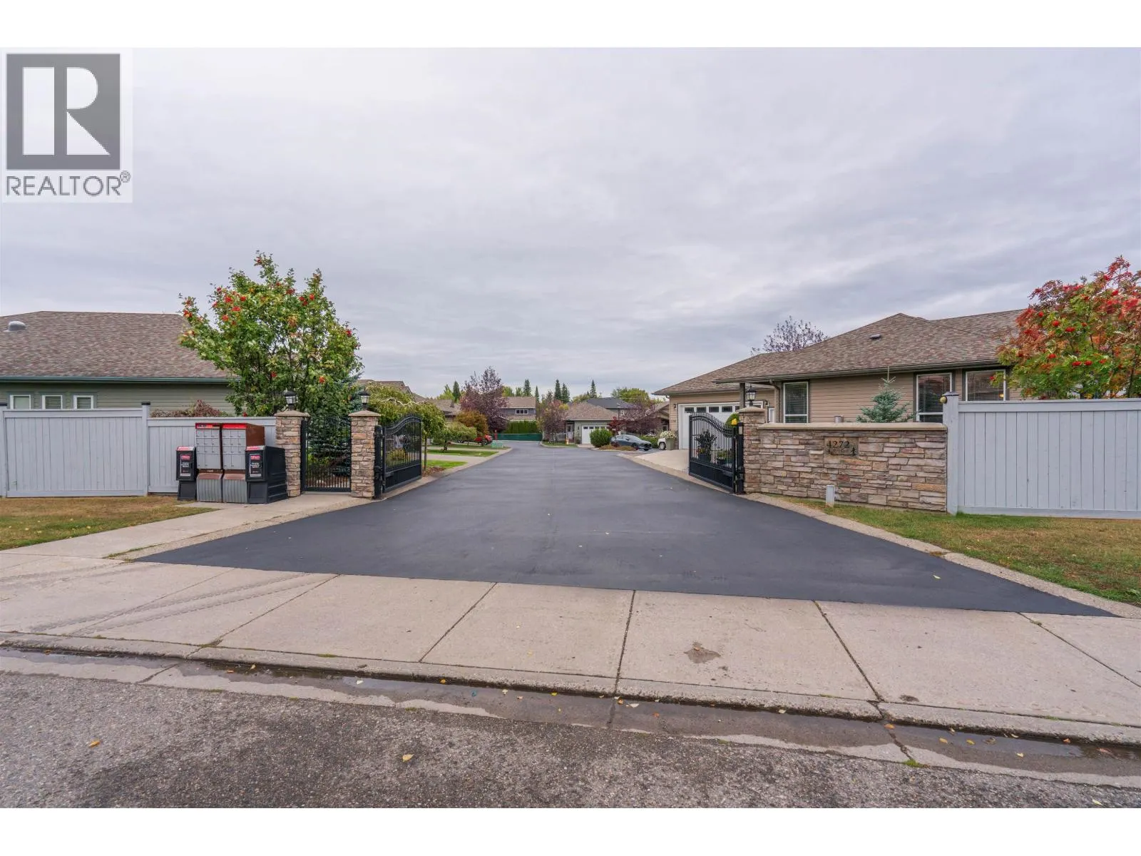105 4272 DAVIS ROAD