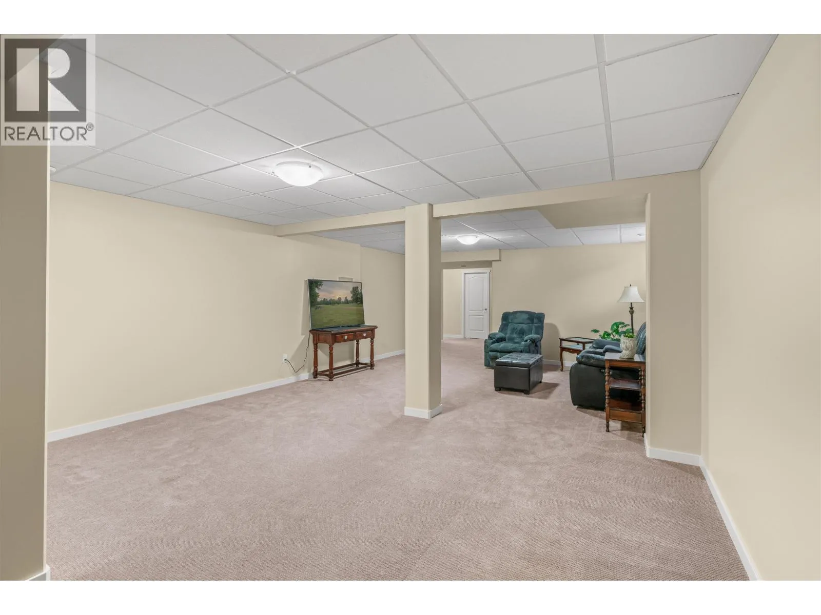105 4272 DAVIS ROAD