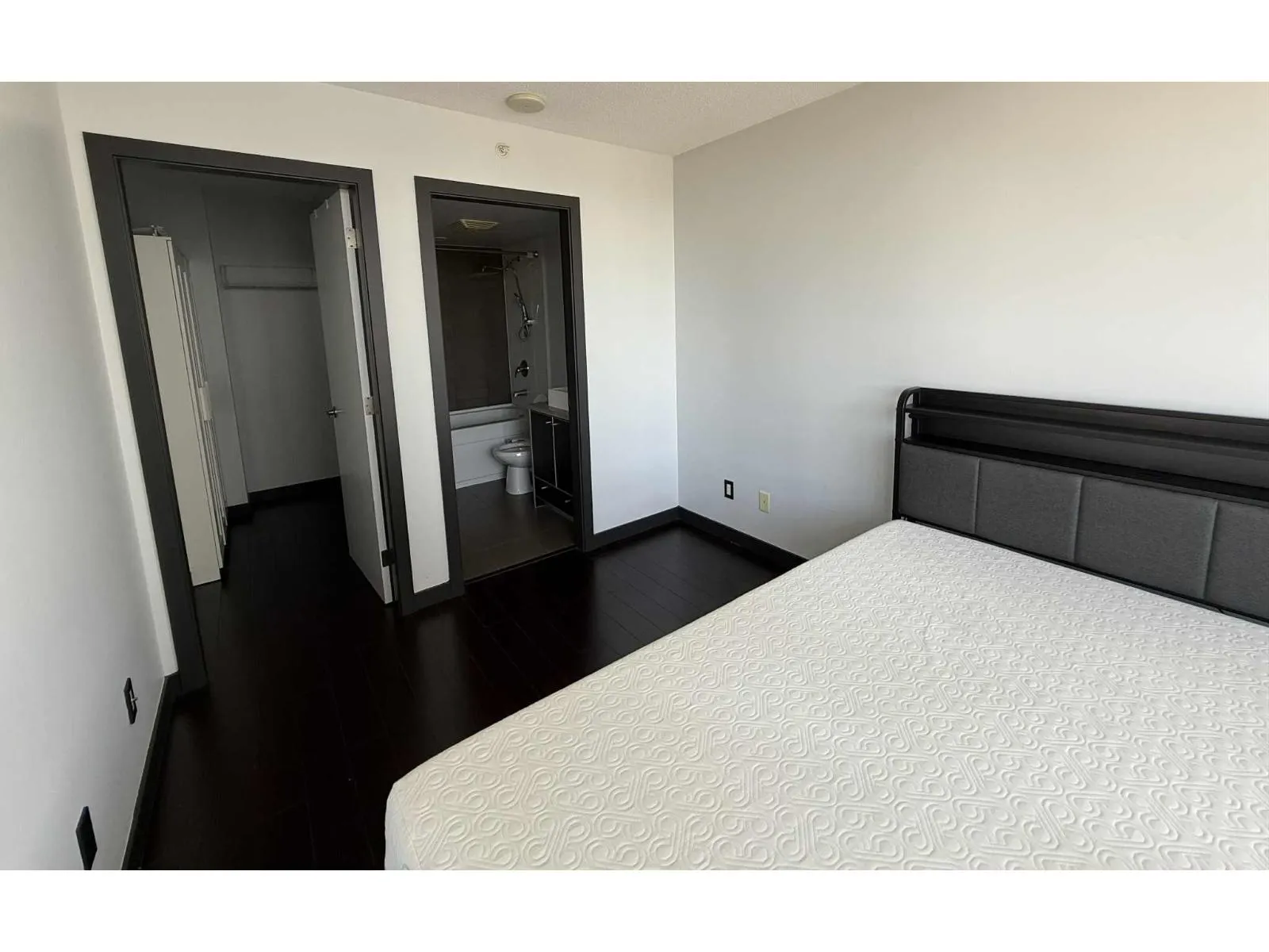 704 13688 100 AVENUE