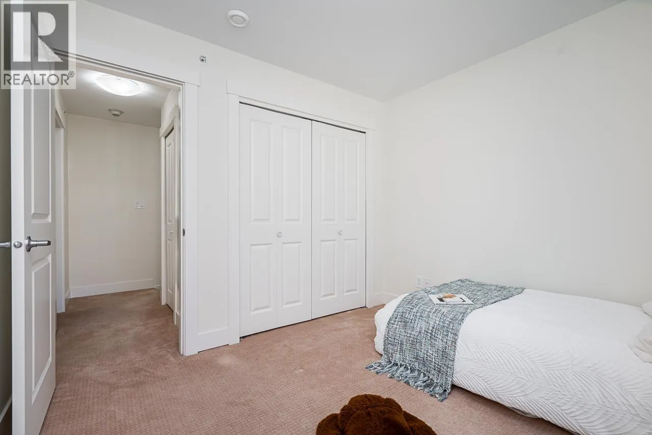 12 4033 DOMINION STREET