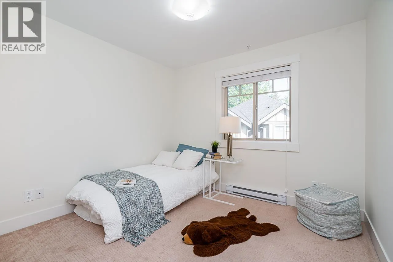 12 4033 DOMINION STREET