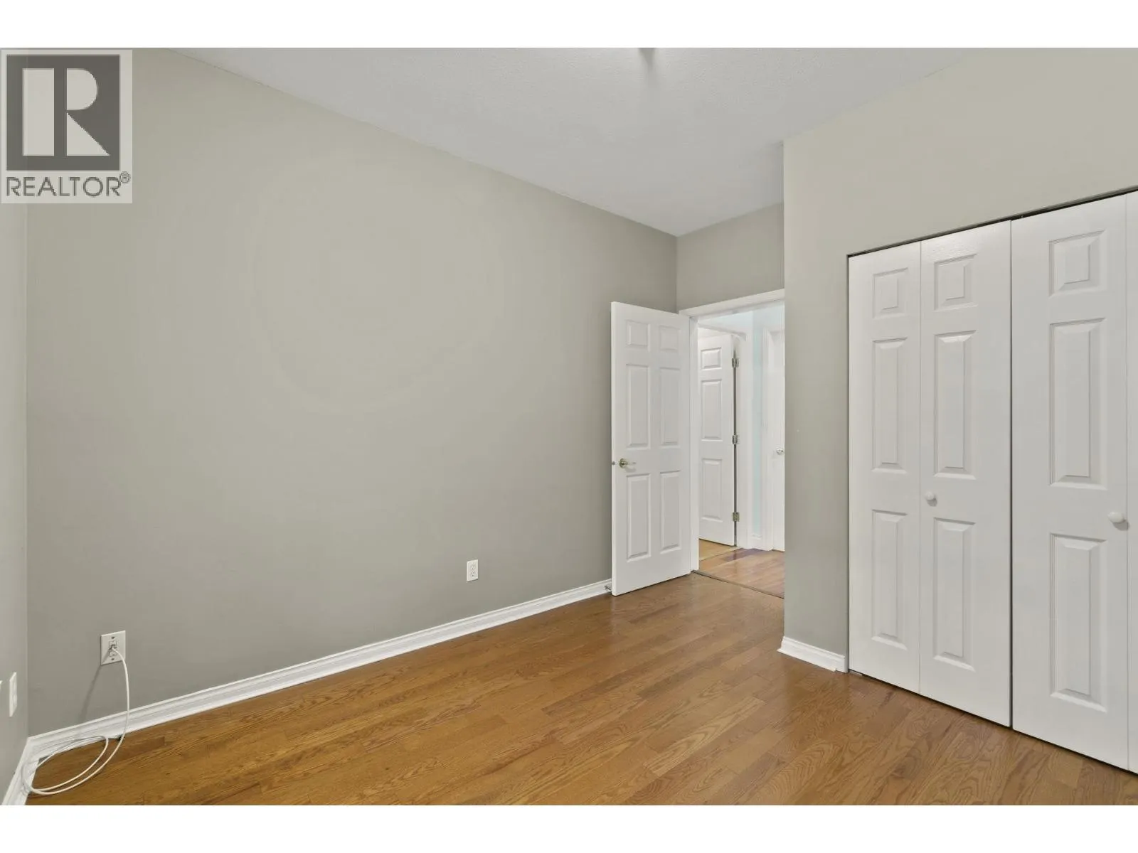 130 3098 GUILDFORD WAY