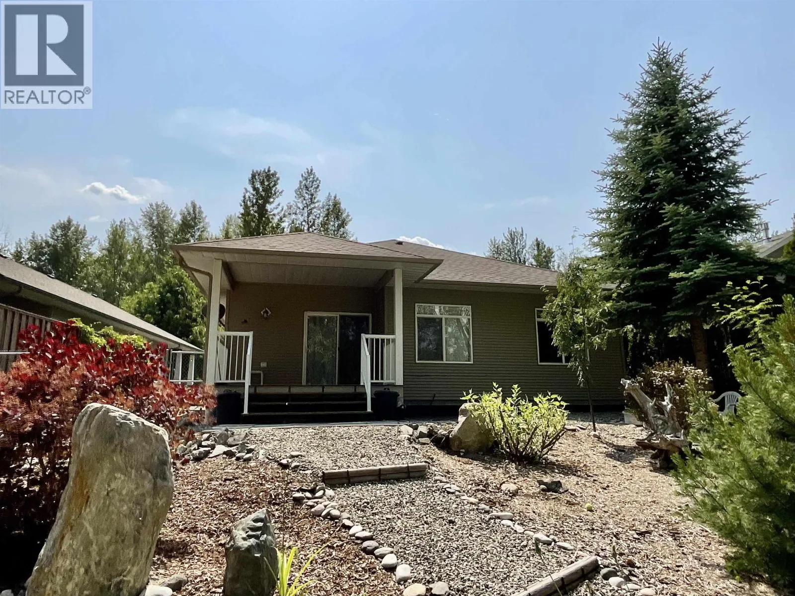 132 1702 DYKE ROAD