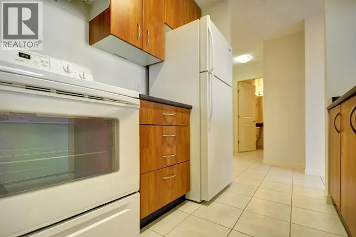 608 3663 CROWLEY DRIVE