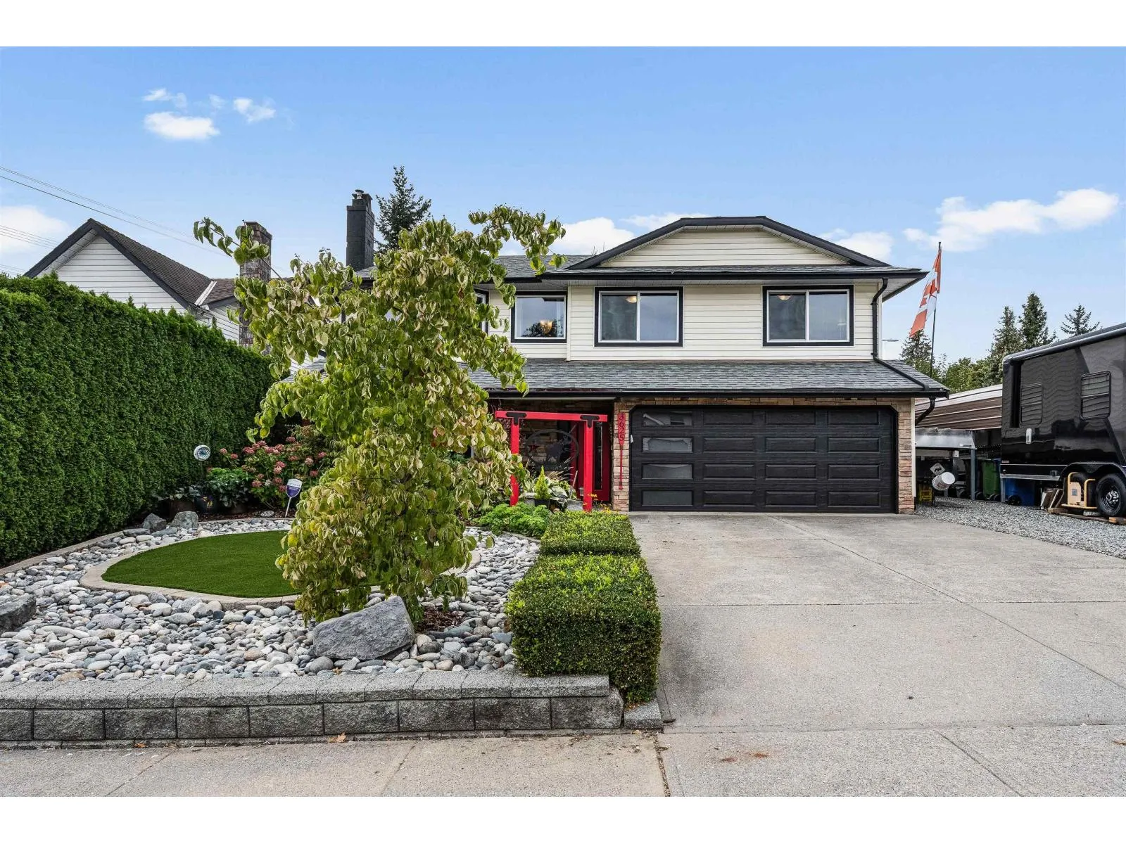 3625 QUALICUM STREET