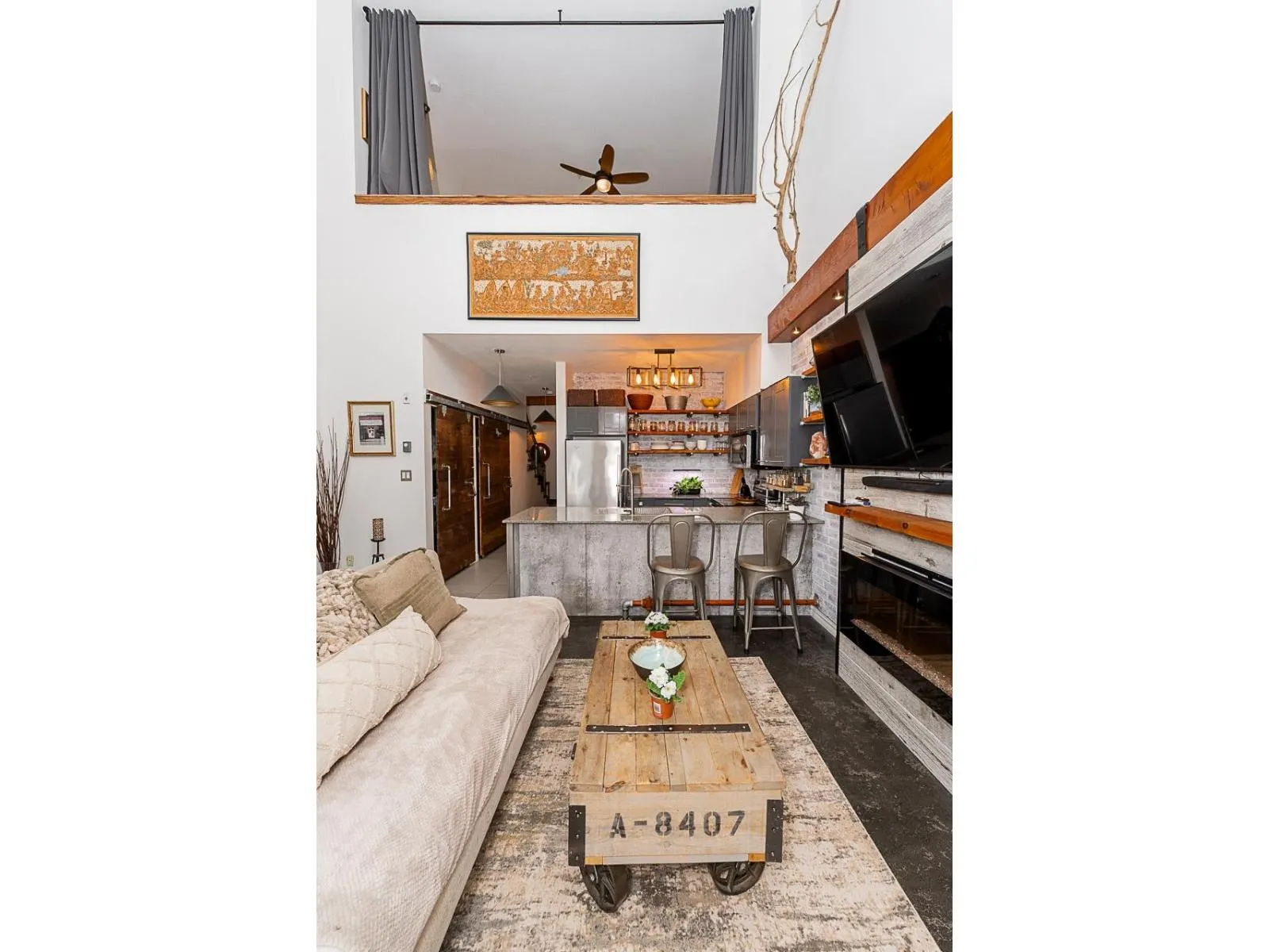 407 13733 107A AVENUE