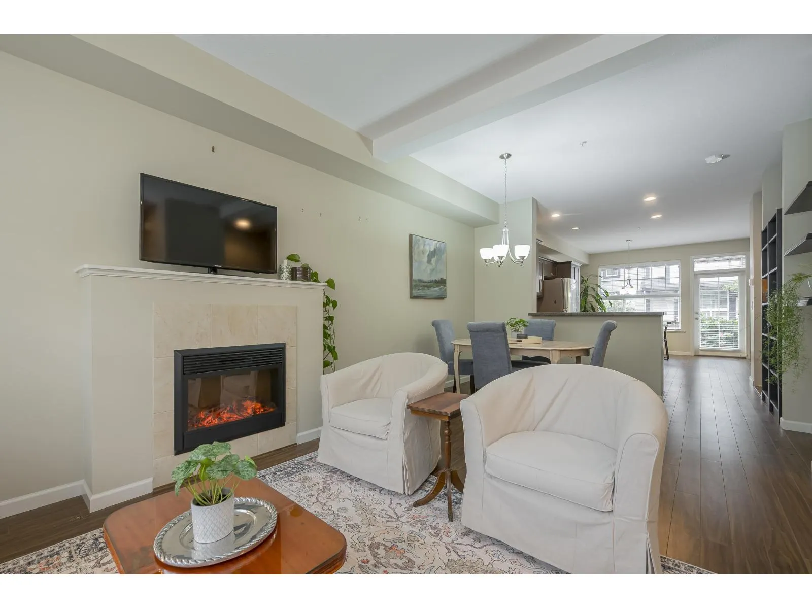61 20831 70 AVENUE