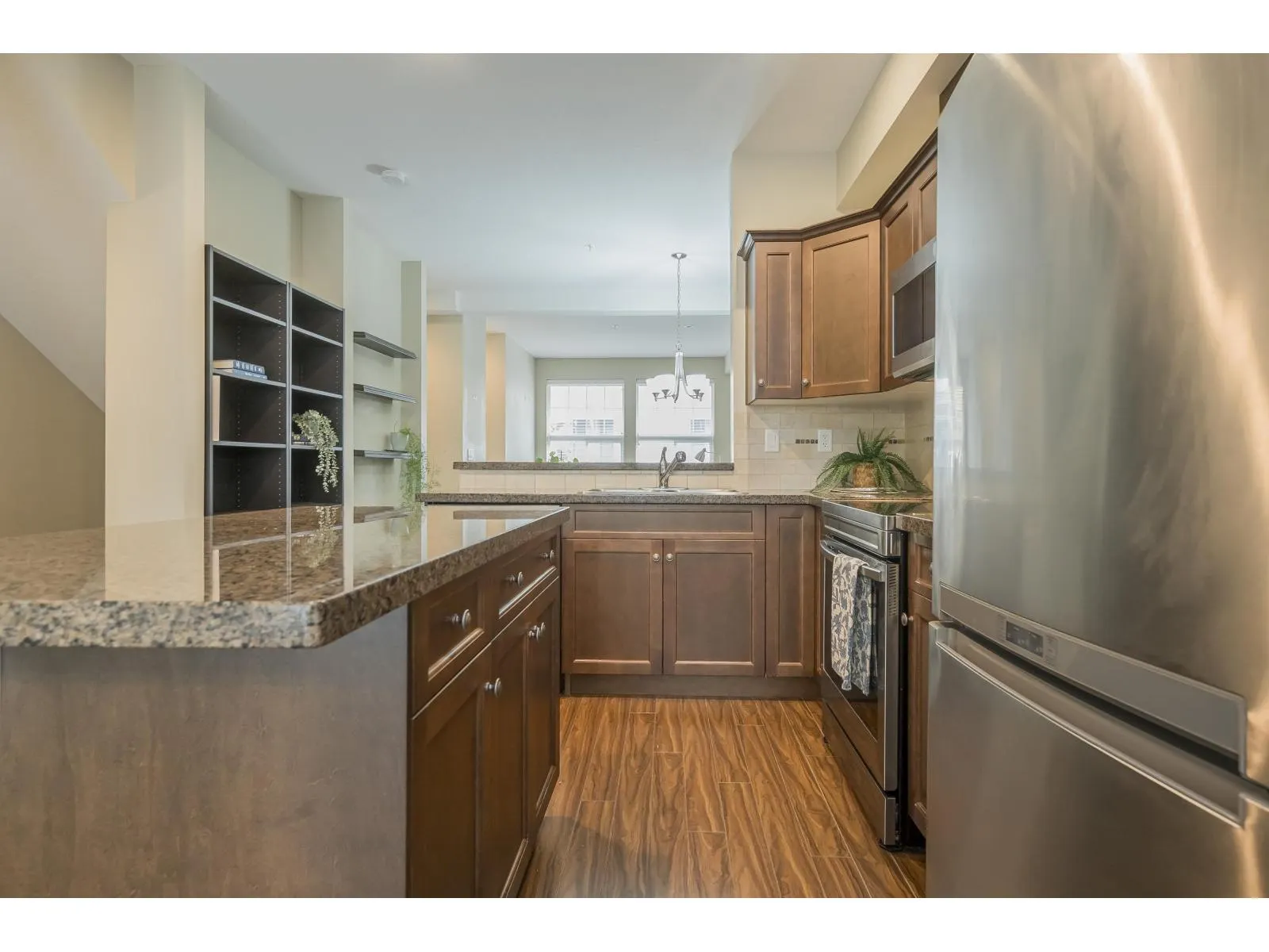 61 20831 70 AVENUE