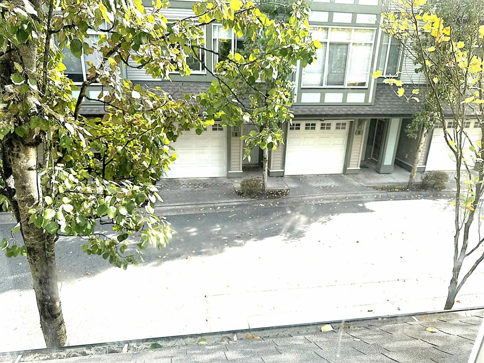 3 8726 159 STREET