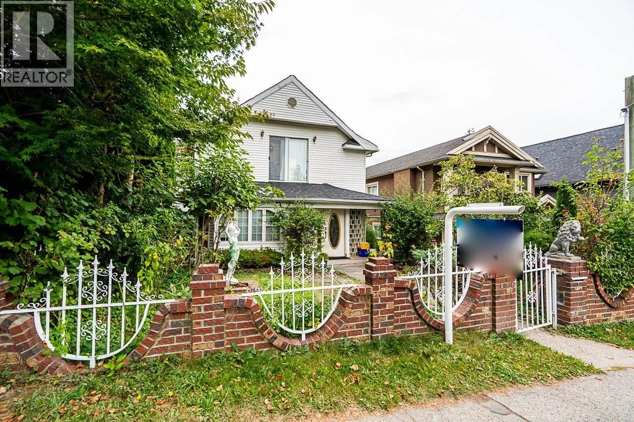 333 E 28TH AVENUE