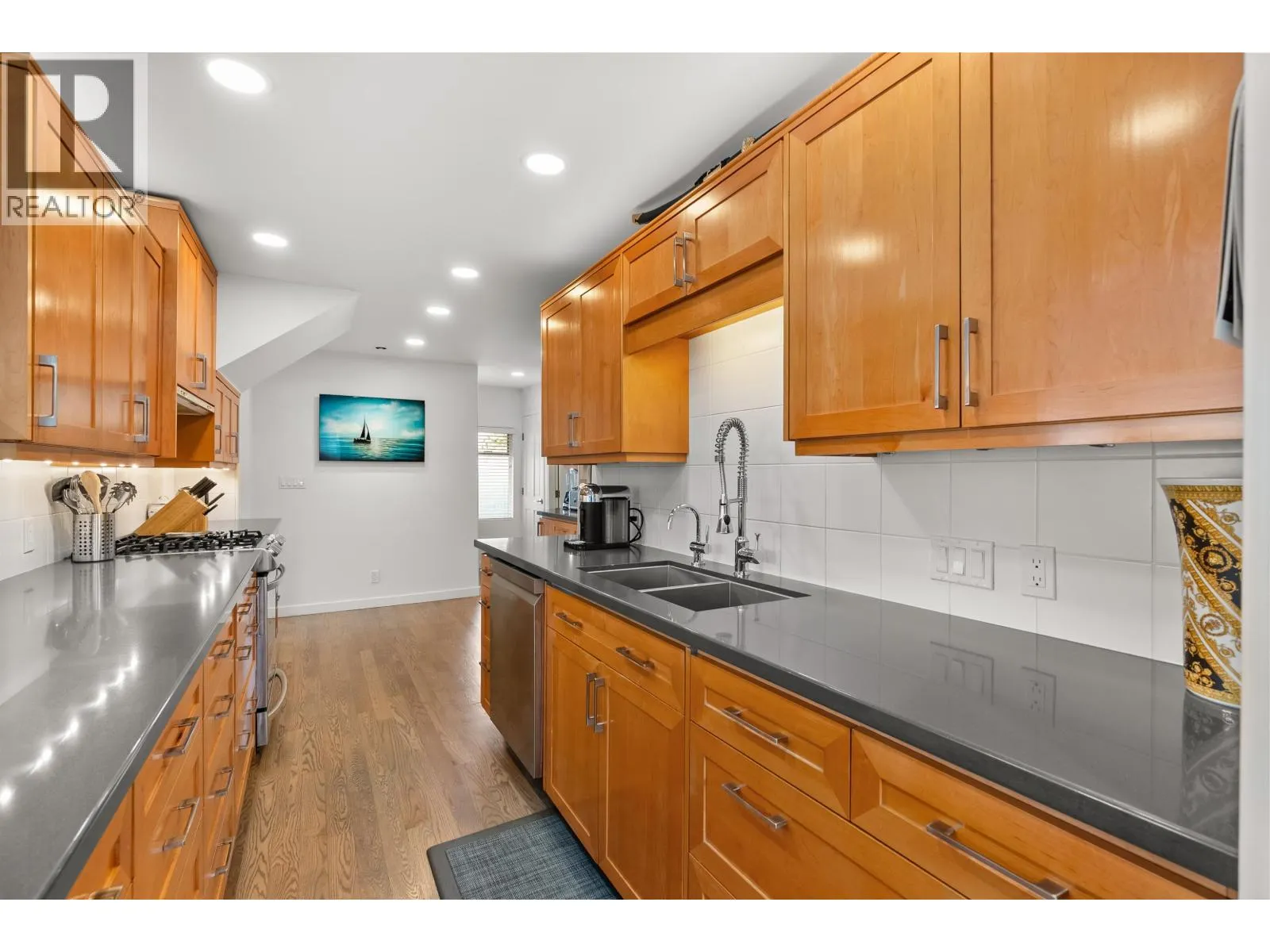1188 ALDERSIDE ROAD