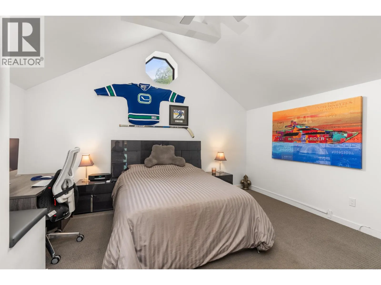 1188 ALDERSIDE ROAD