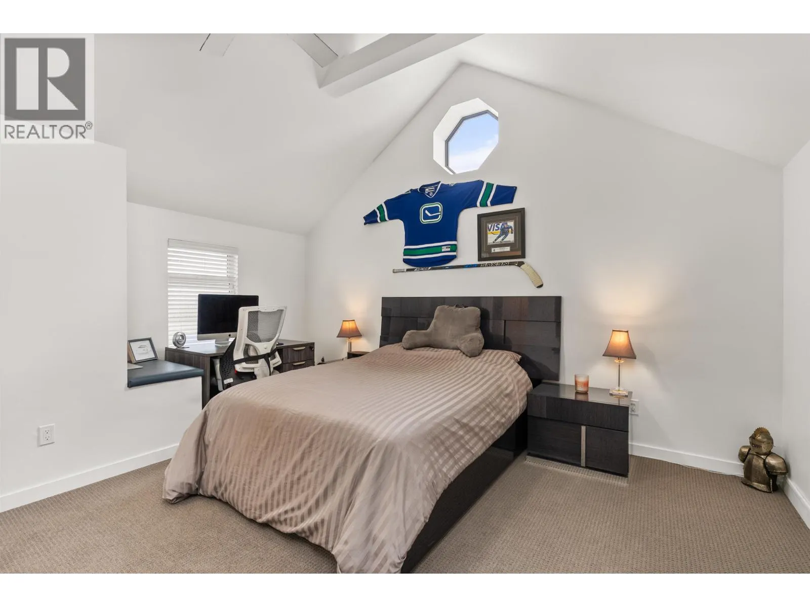 1188 ALDERSIDE ROAD