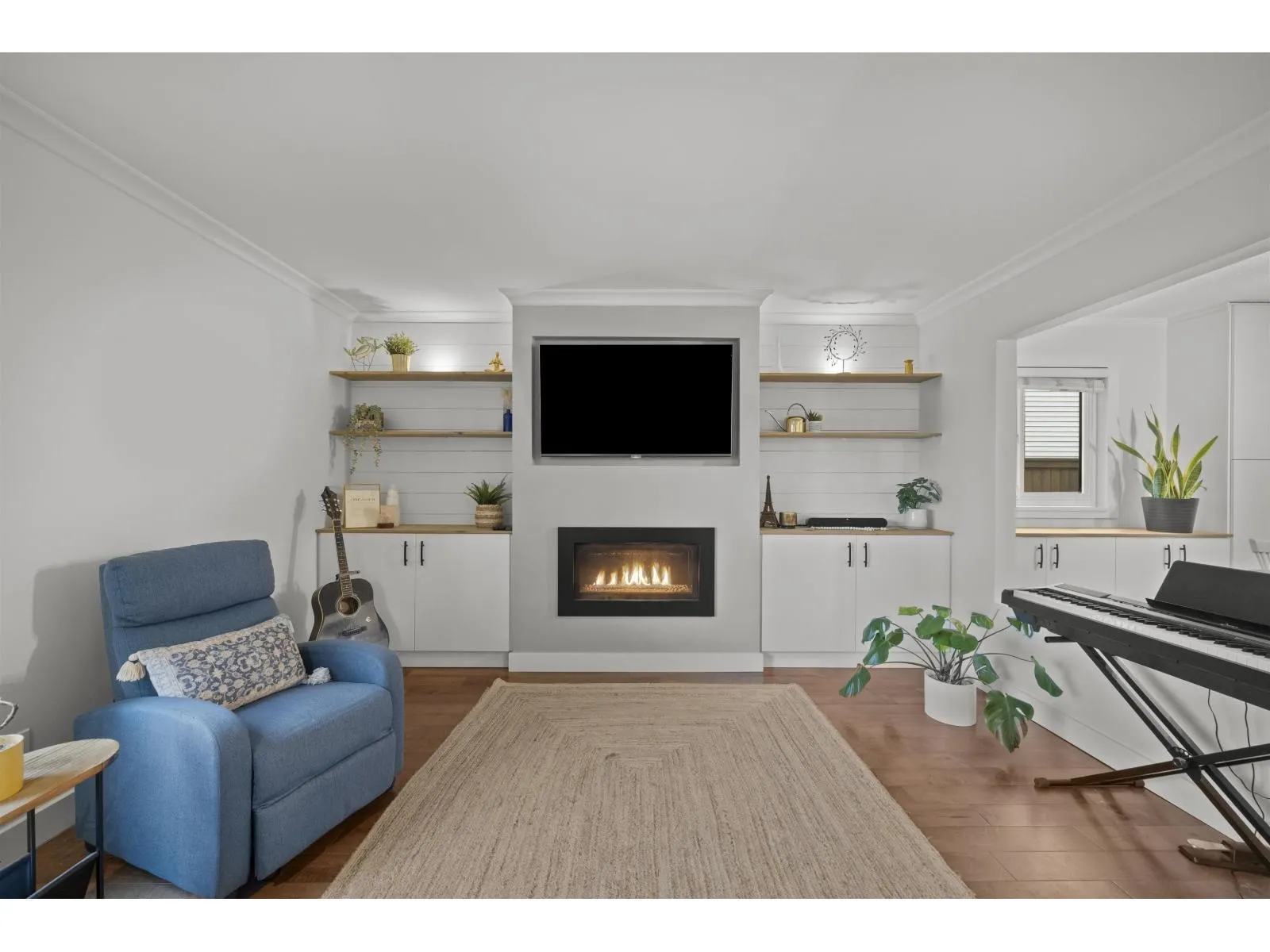 13507 15 AVENUE