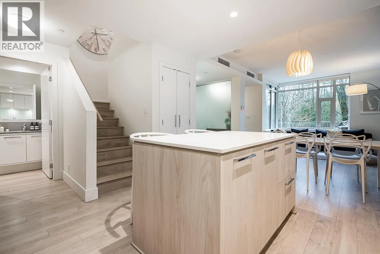 103 680 SEYLYNN CRESCENT