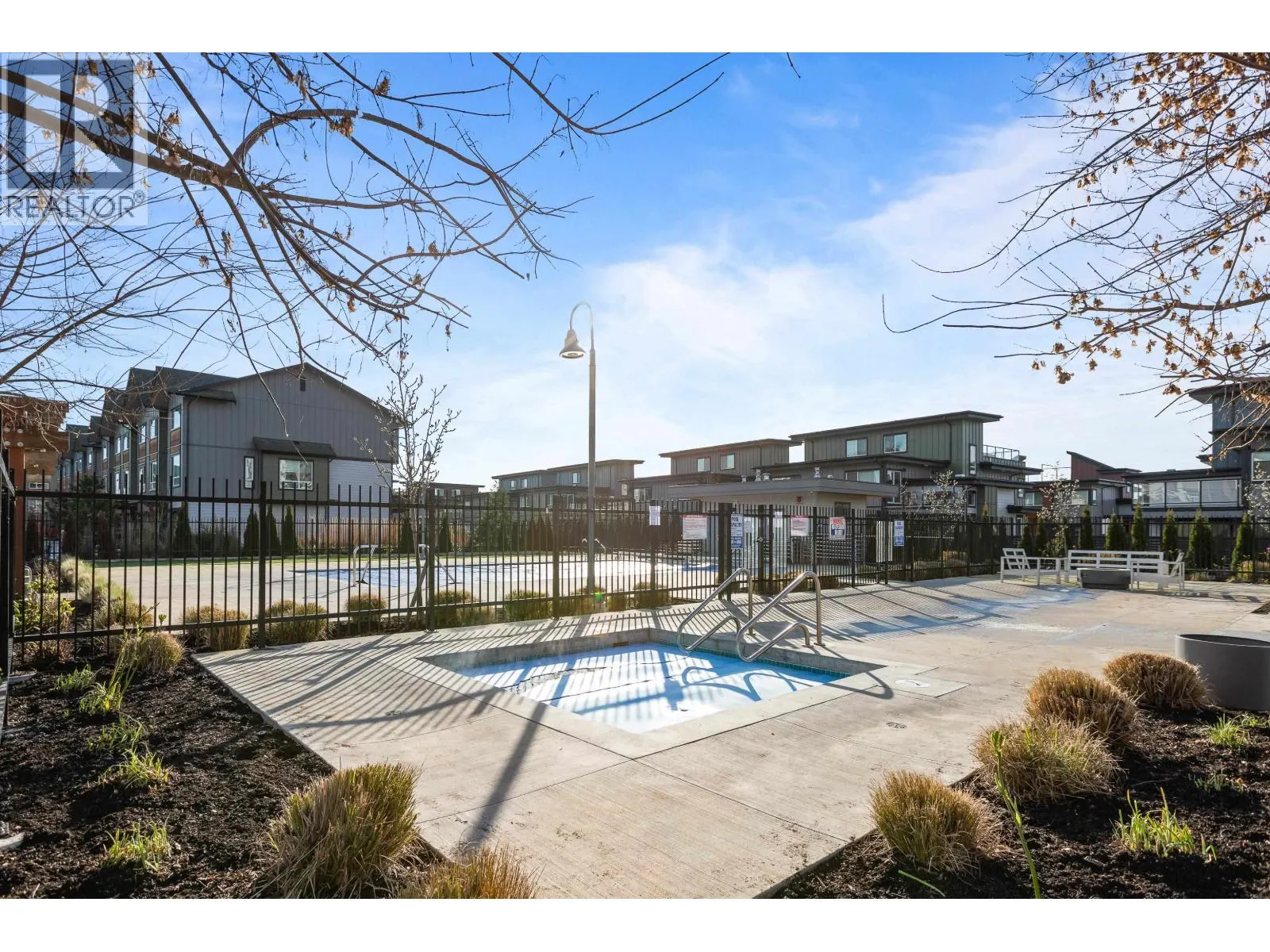 418 2499 RABBIT DRIVE