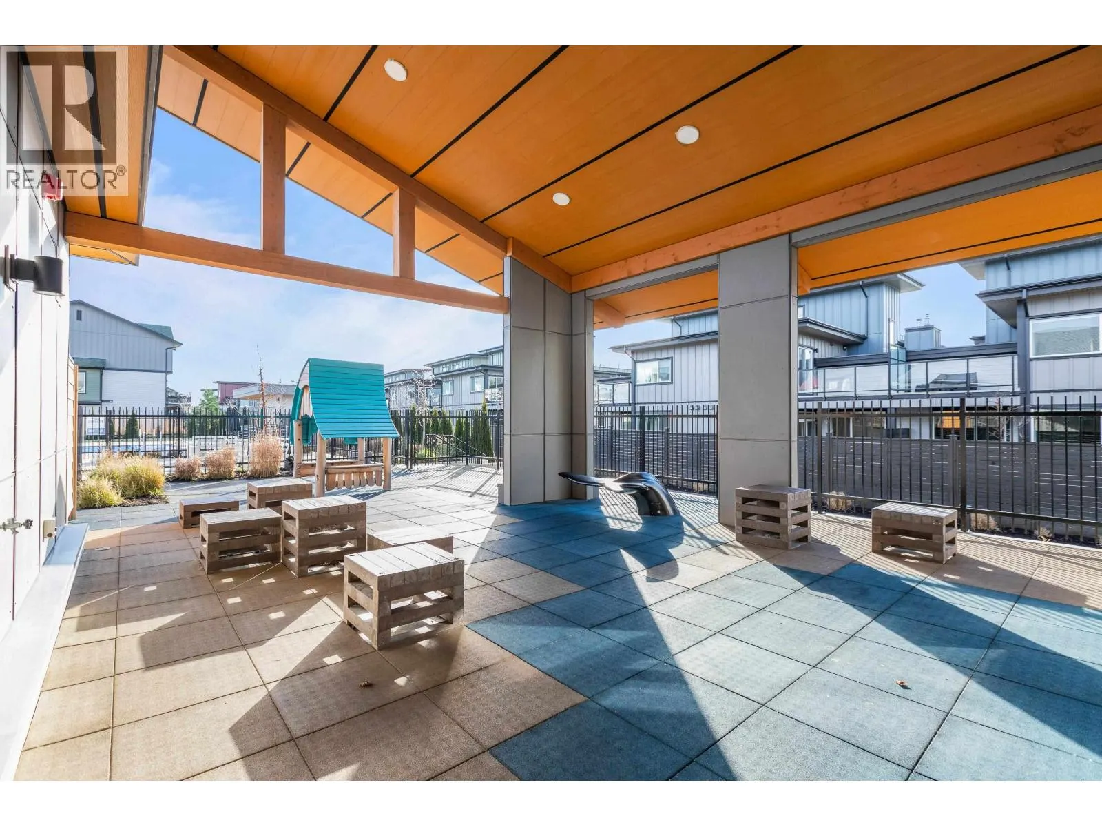 418 2499 RABBIT DRIVE