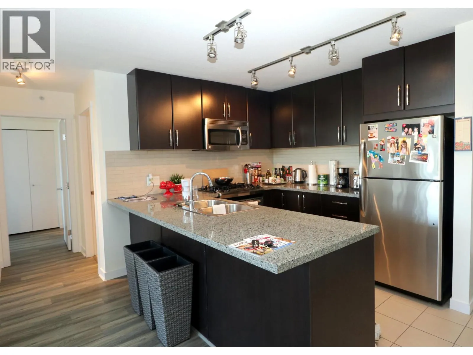 1505 660 NOOTKA WAY