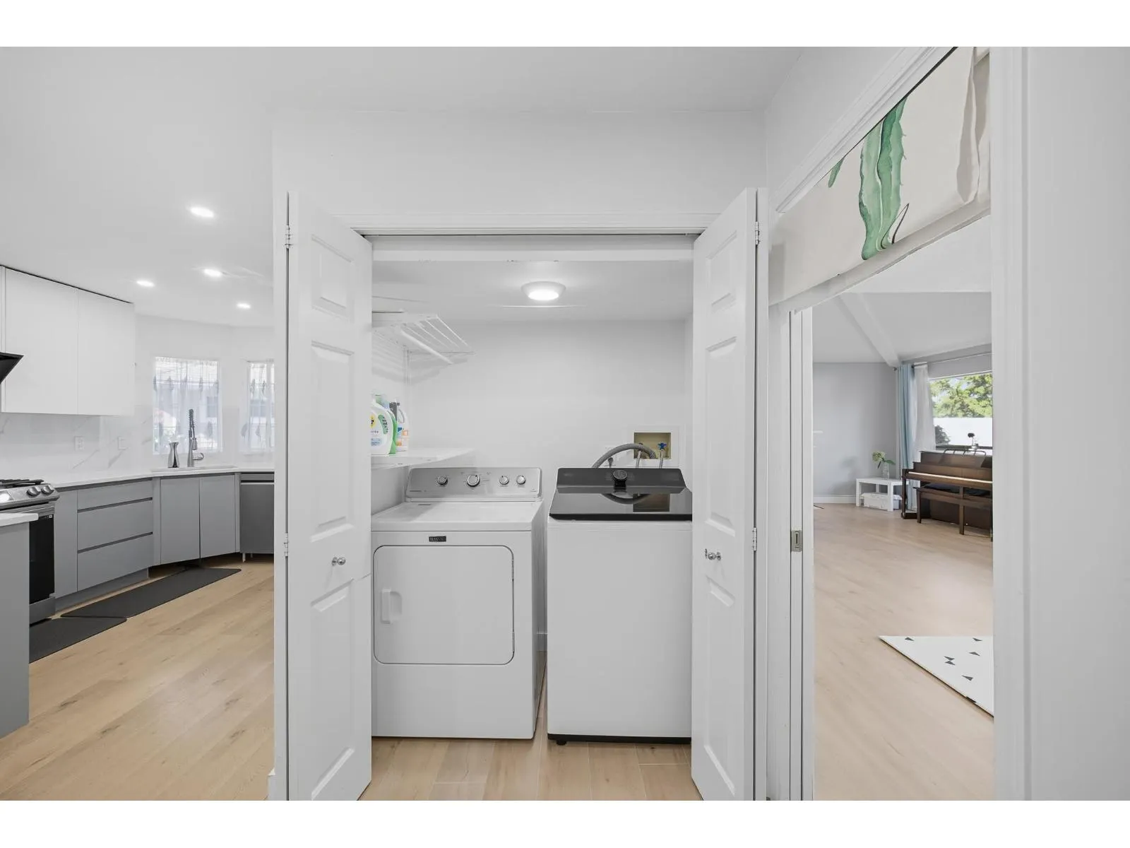 118 15121 19 AVENUE