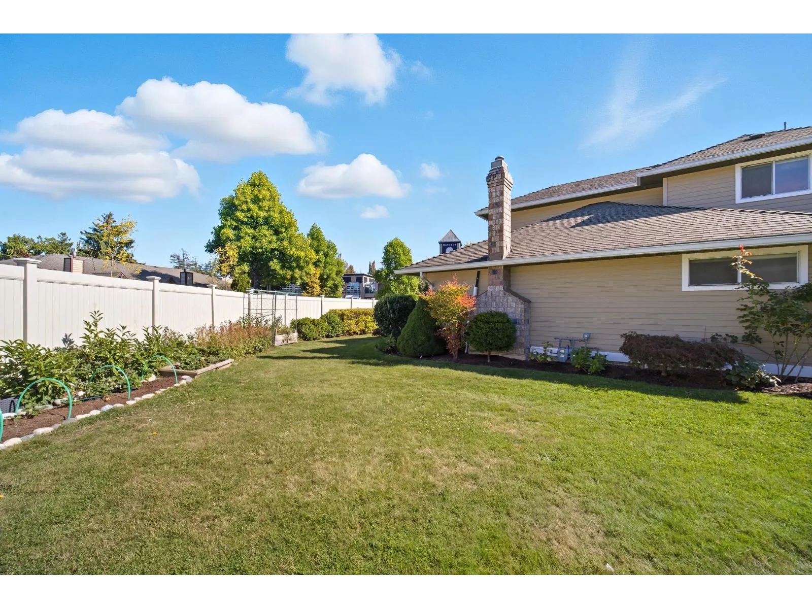 118 15121 19 AVENUE