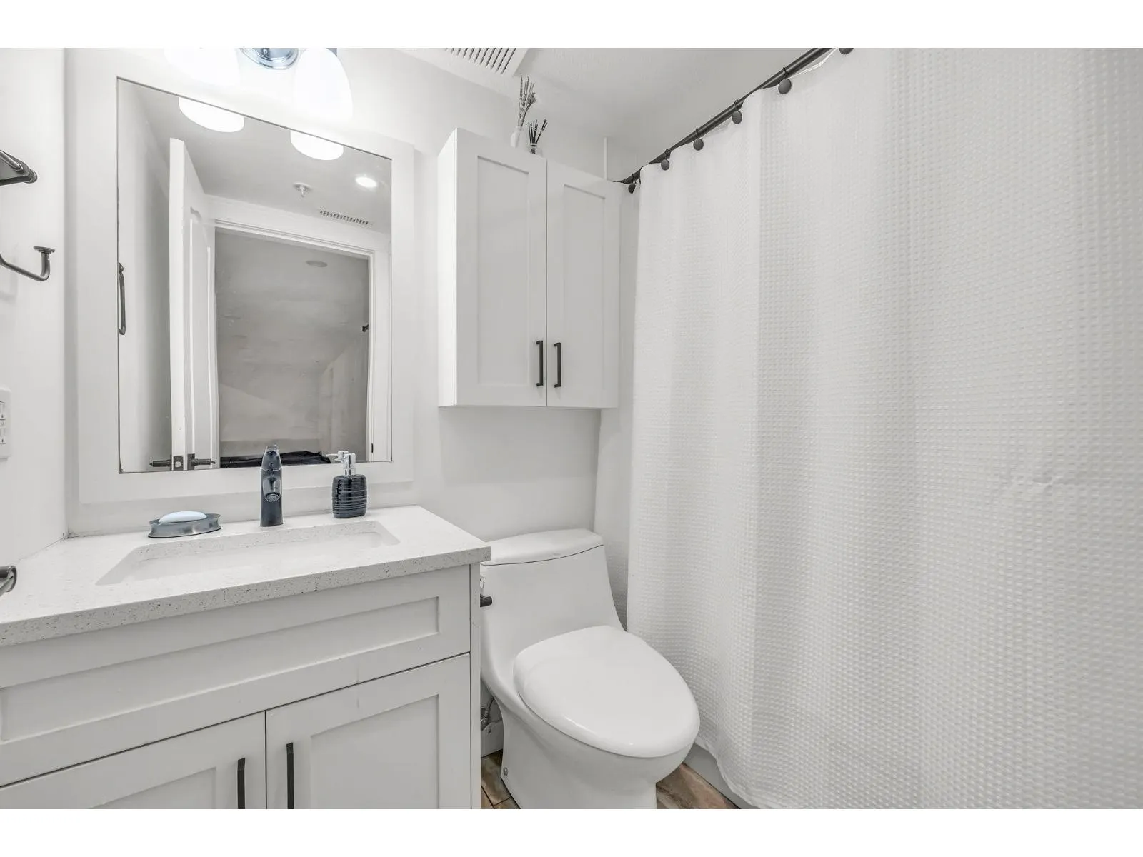 18 20222 96 AVENUE
