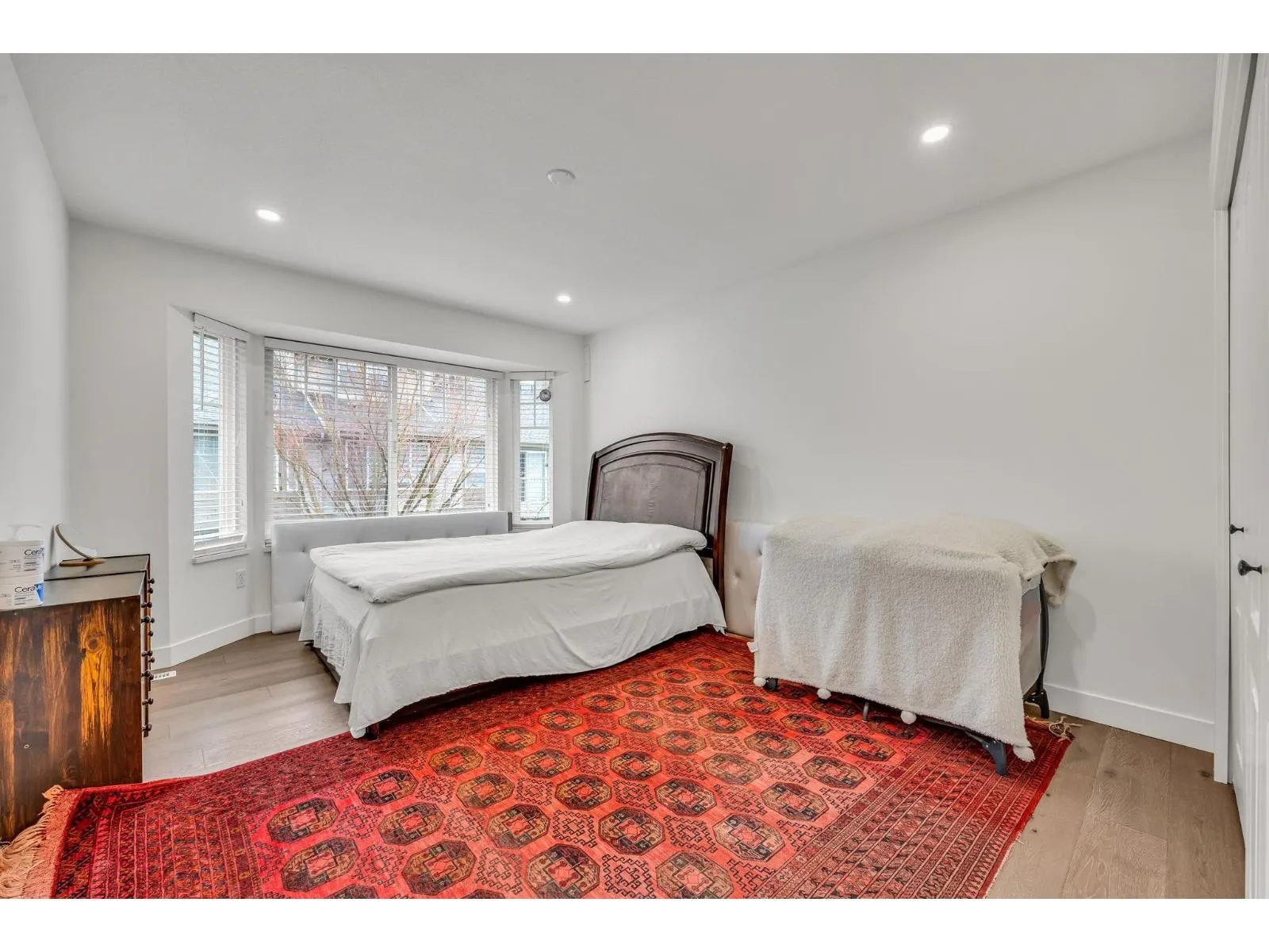 18 20222 96 AVENUE