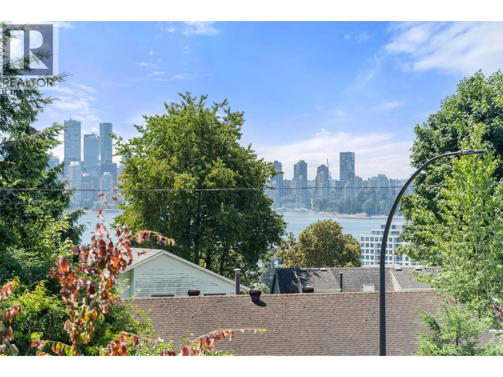 2 460 W 6TH STREET