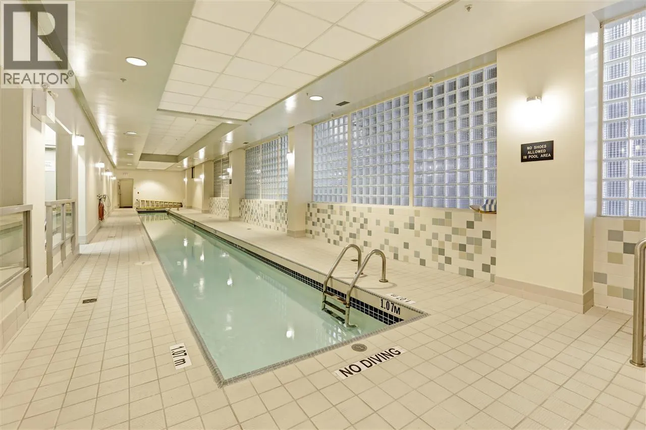 302 1688 ROBSON STREET