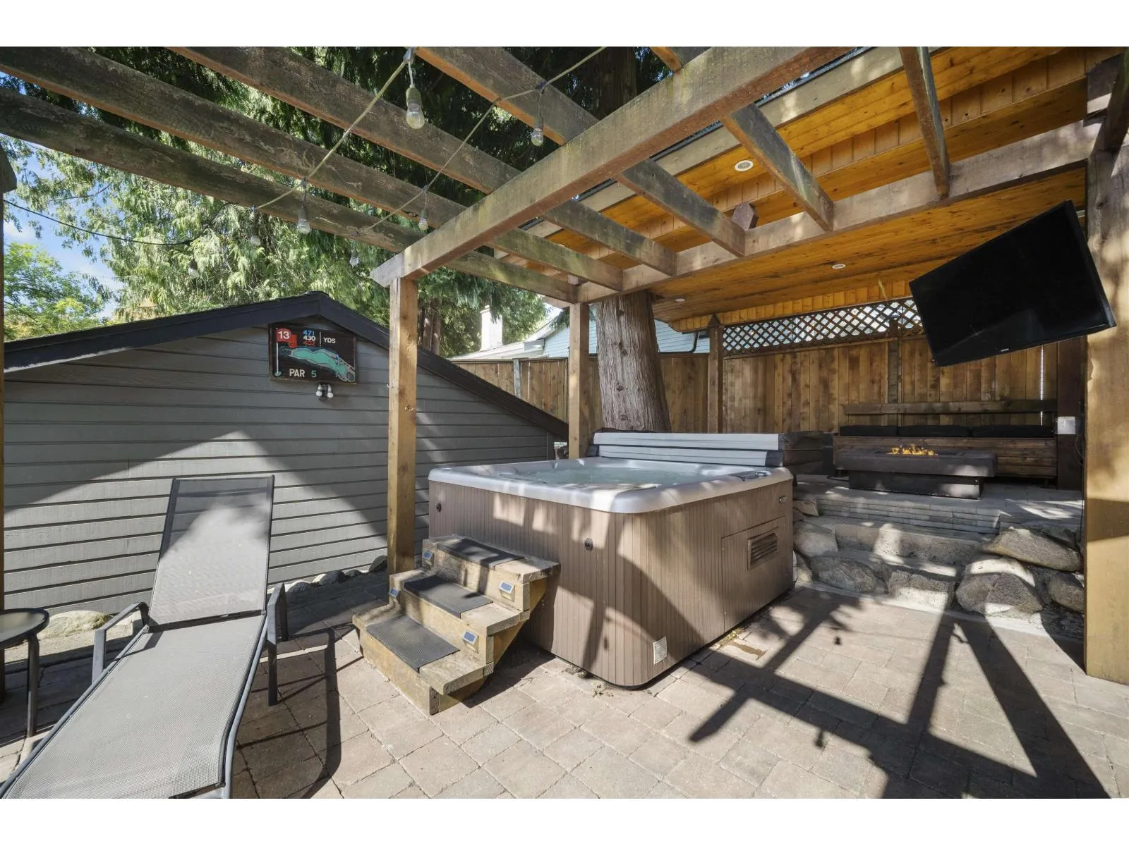 5786 ABERDEEN STREET