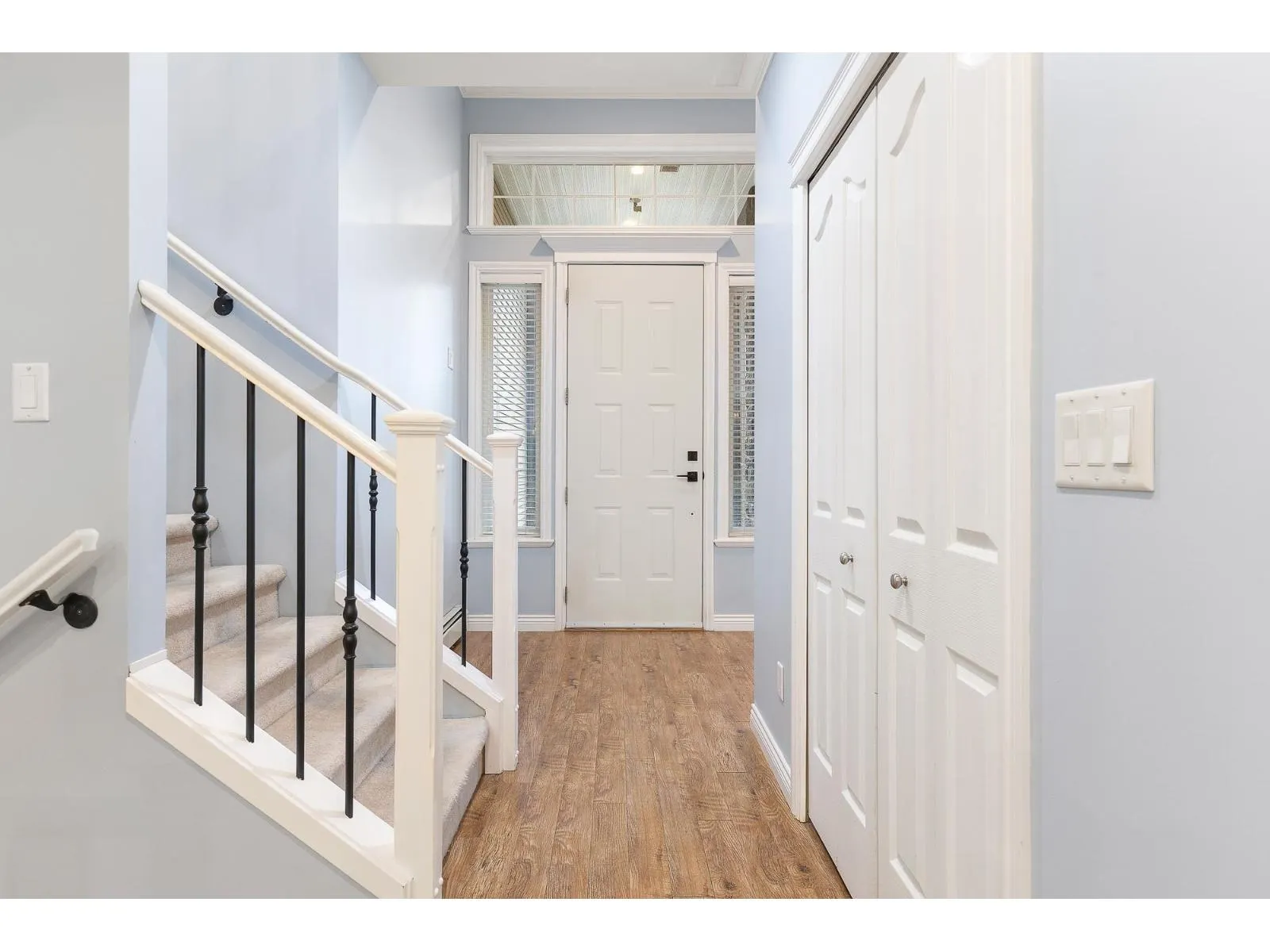 5386 CHINOOK STREET|Sardis South