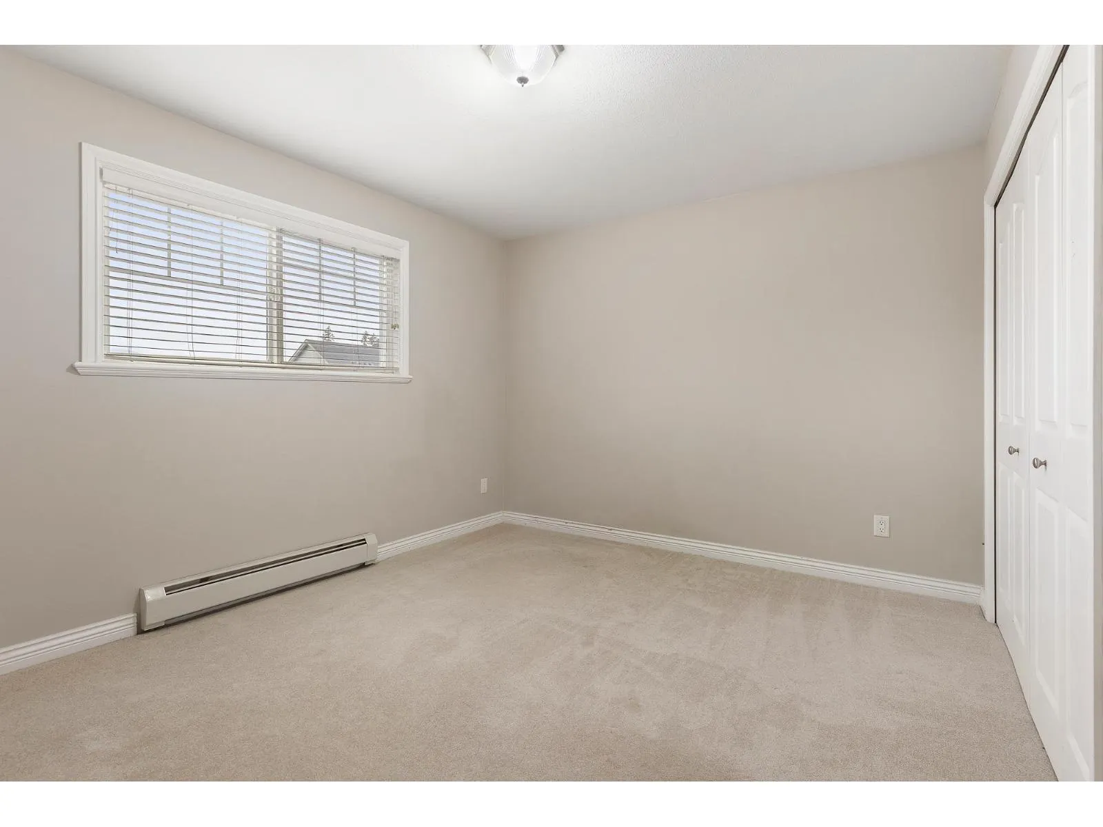 5386 CHINOOK STREET|Sardis South