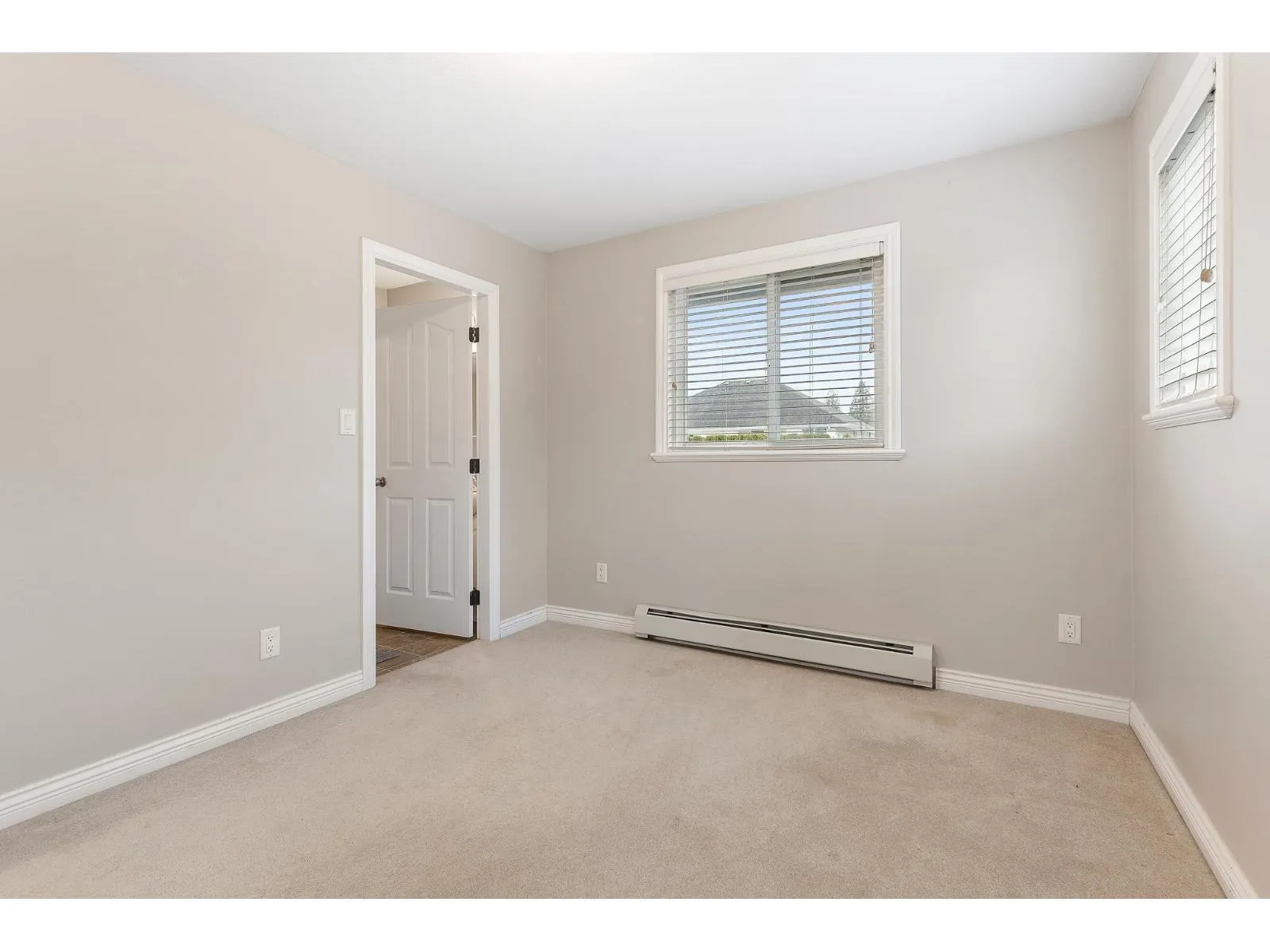 5386 CHINOOK STREET|Sardis South