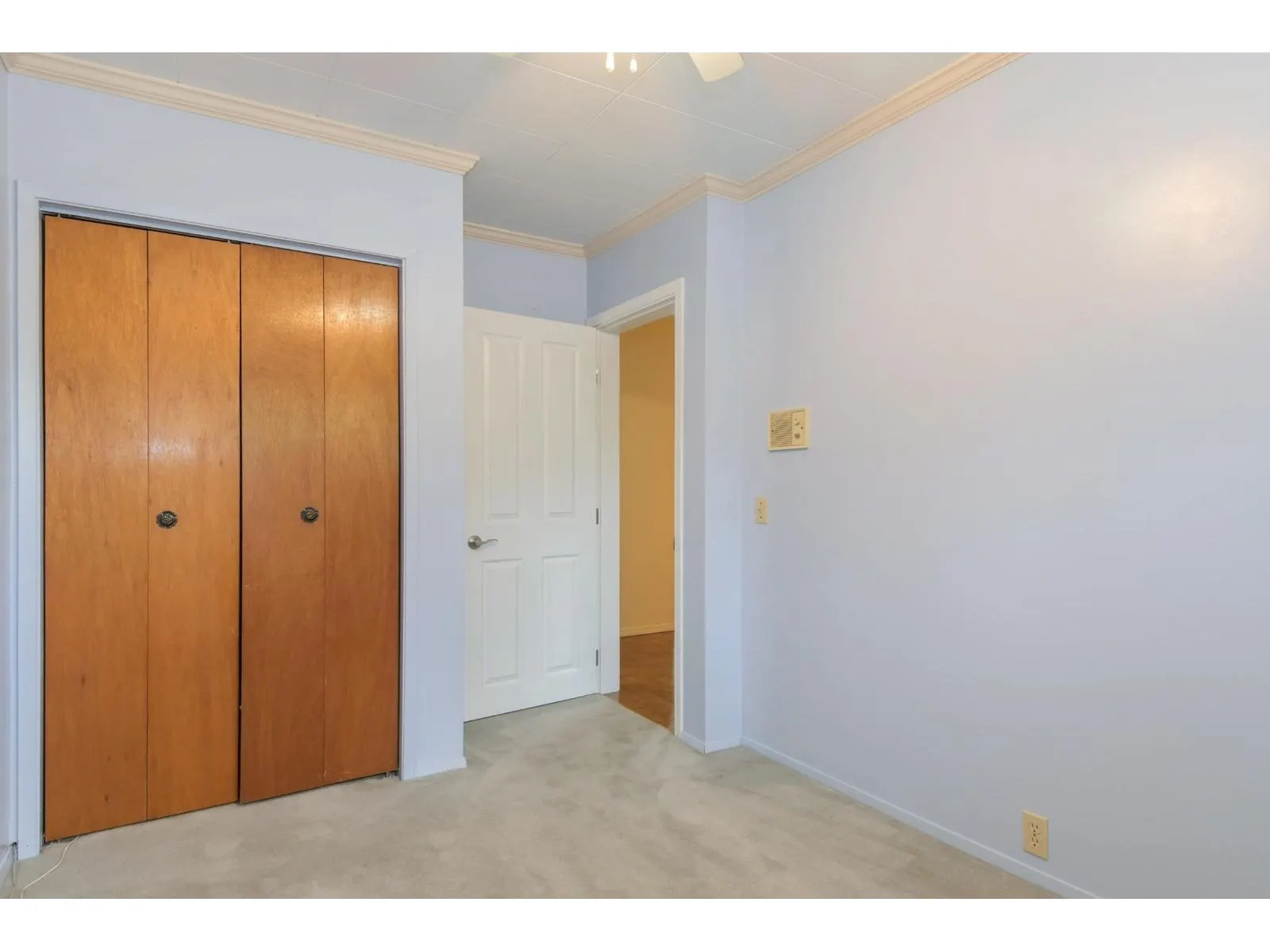 18066 59 AVENUE
