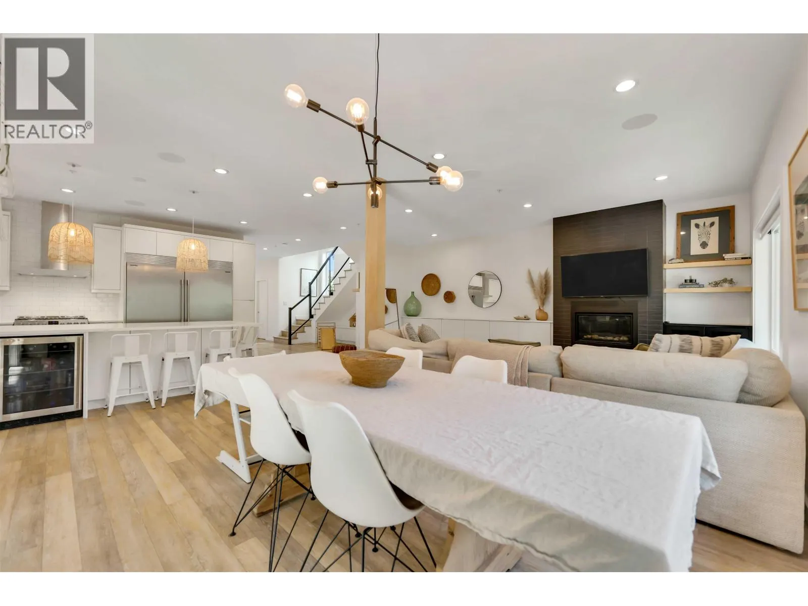 39140 CARDINAL DRIVE