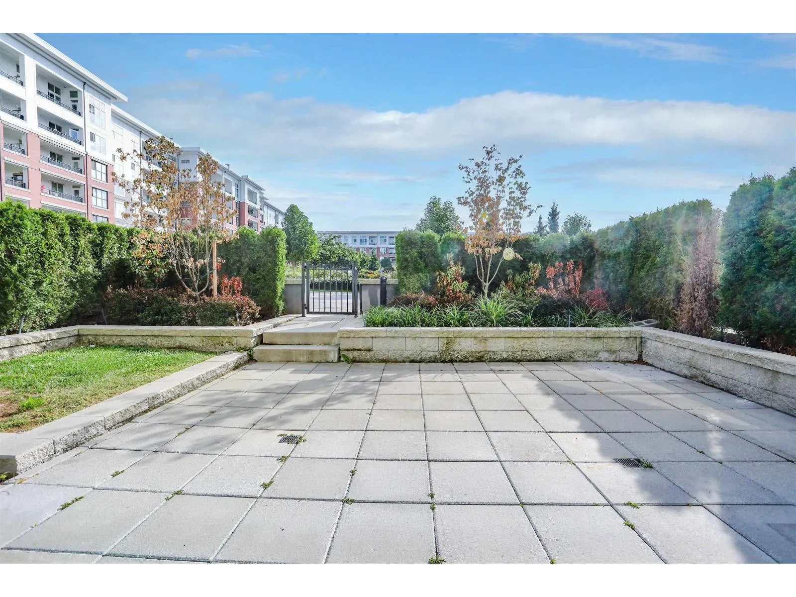 B120 8150 207 STREET