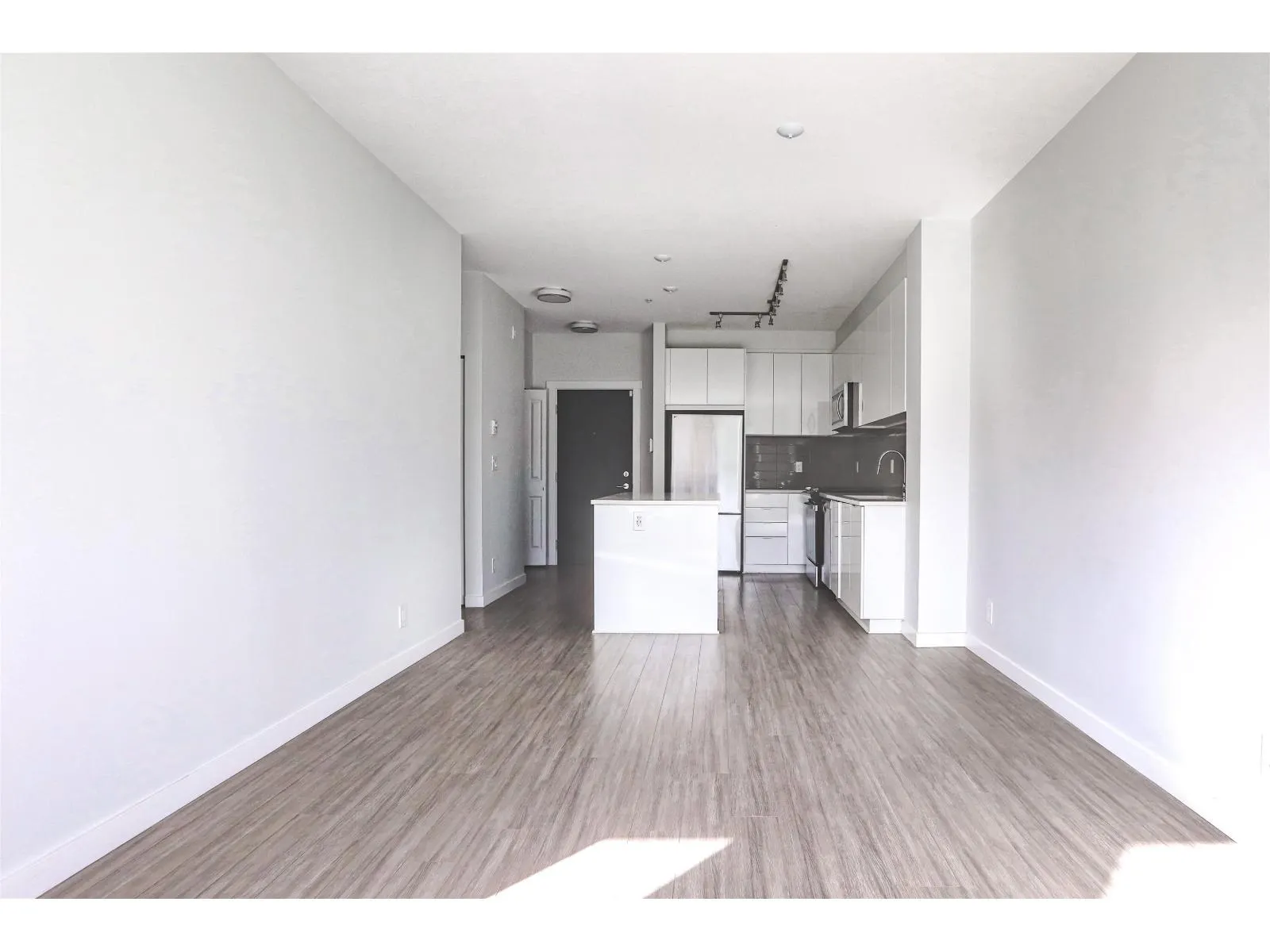 B120 8150 207 STREET