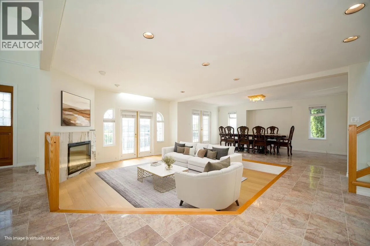 2276 SICAMOUS AVENUE