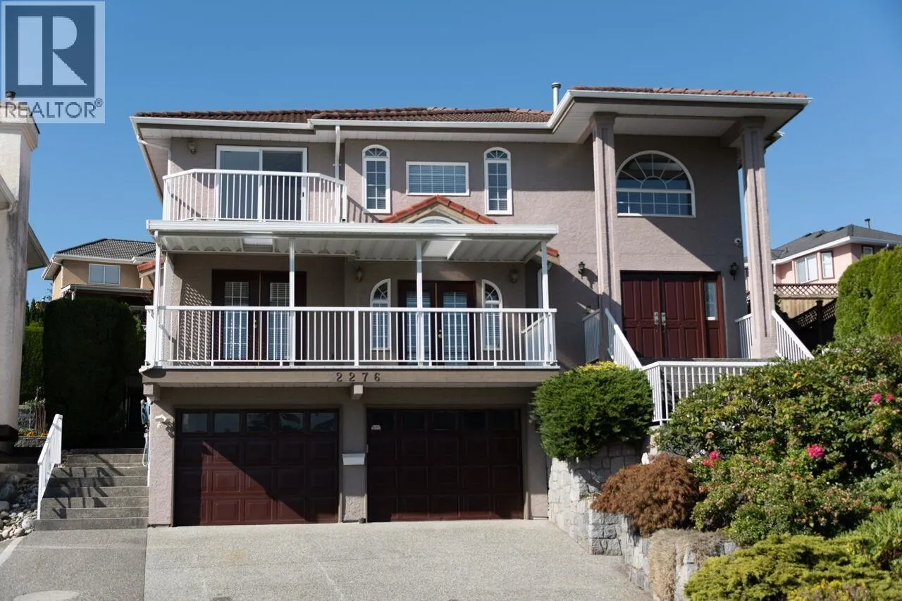 2276 SICAMOUS AVENUE