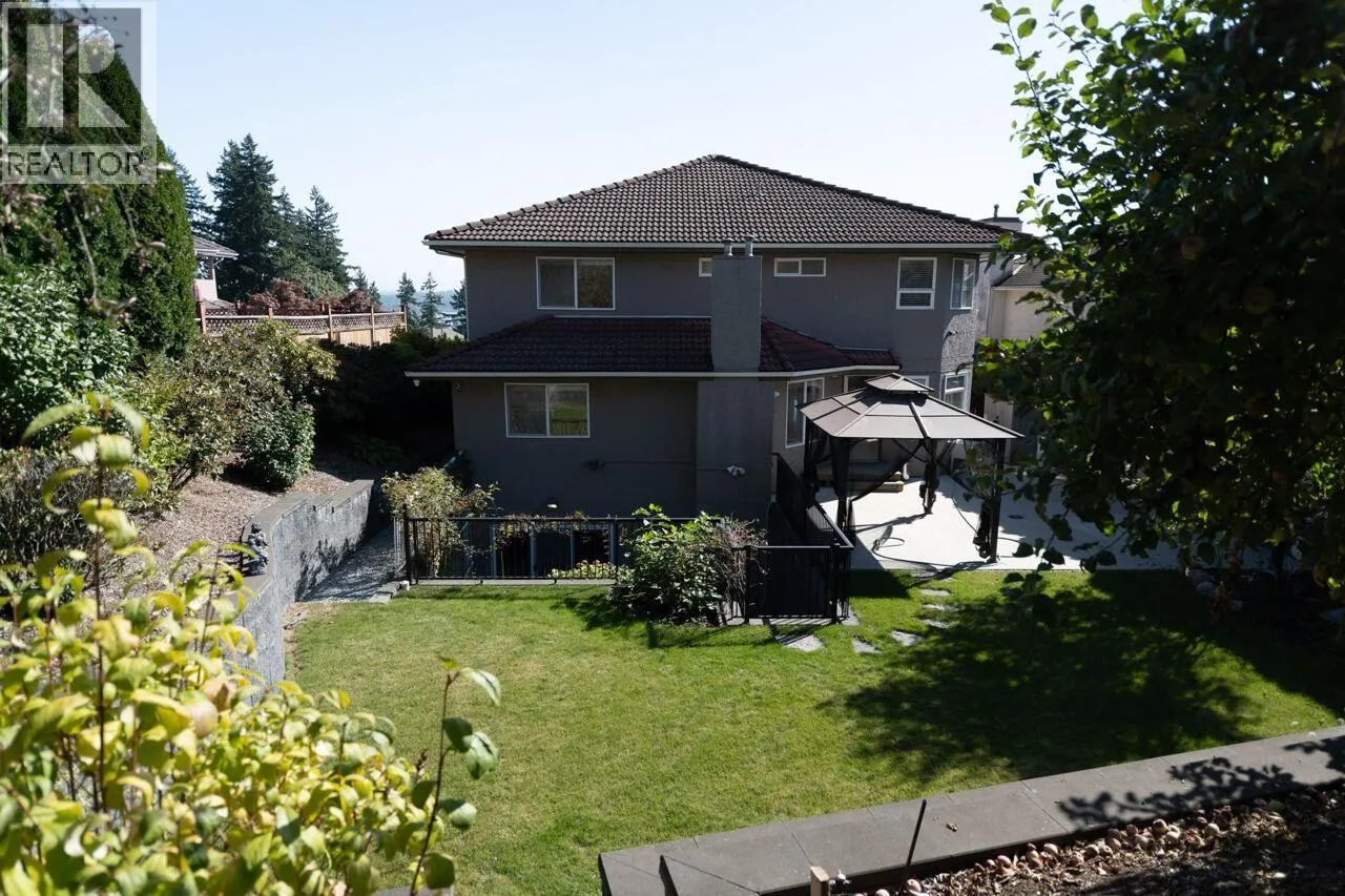 2276 SICAMOUS AVENUE