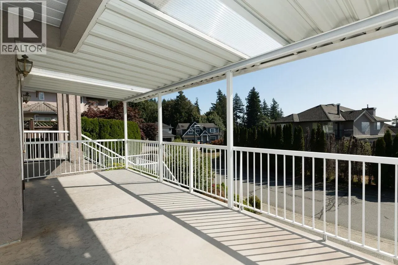 2276 SICAMOUS AVENUE