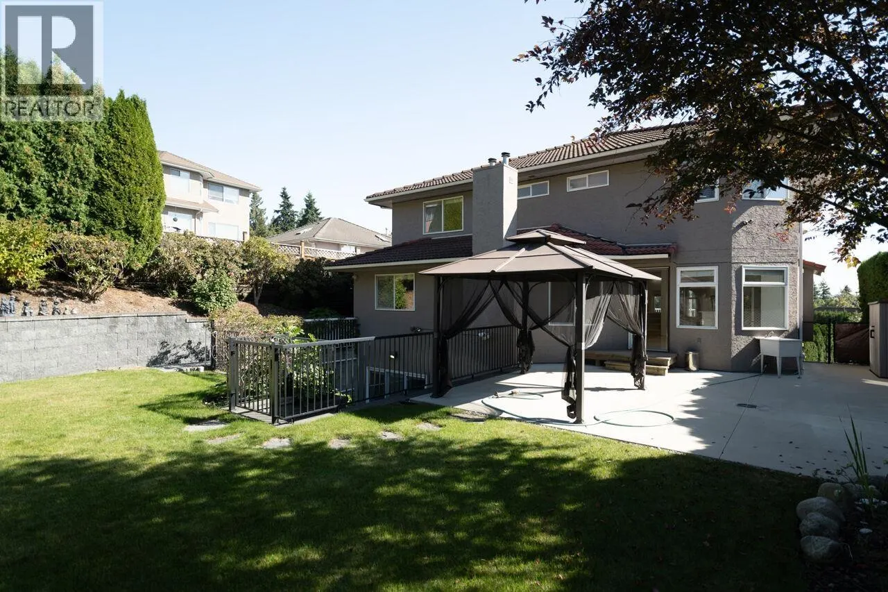 2276 SICAMOUS AVENUE