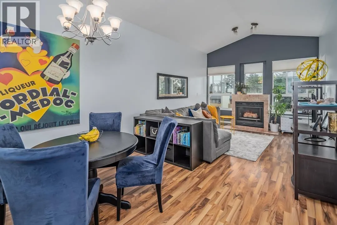 306 7300 GILBERT ROAD