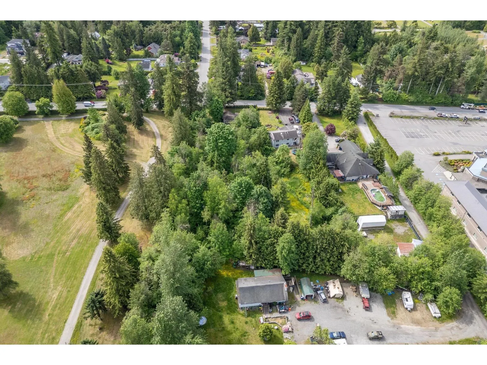 33581 DEWDNEY TRUNK ROAD