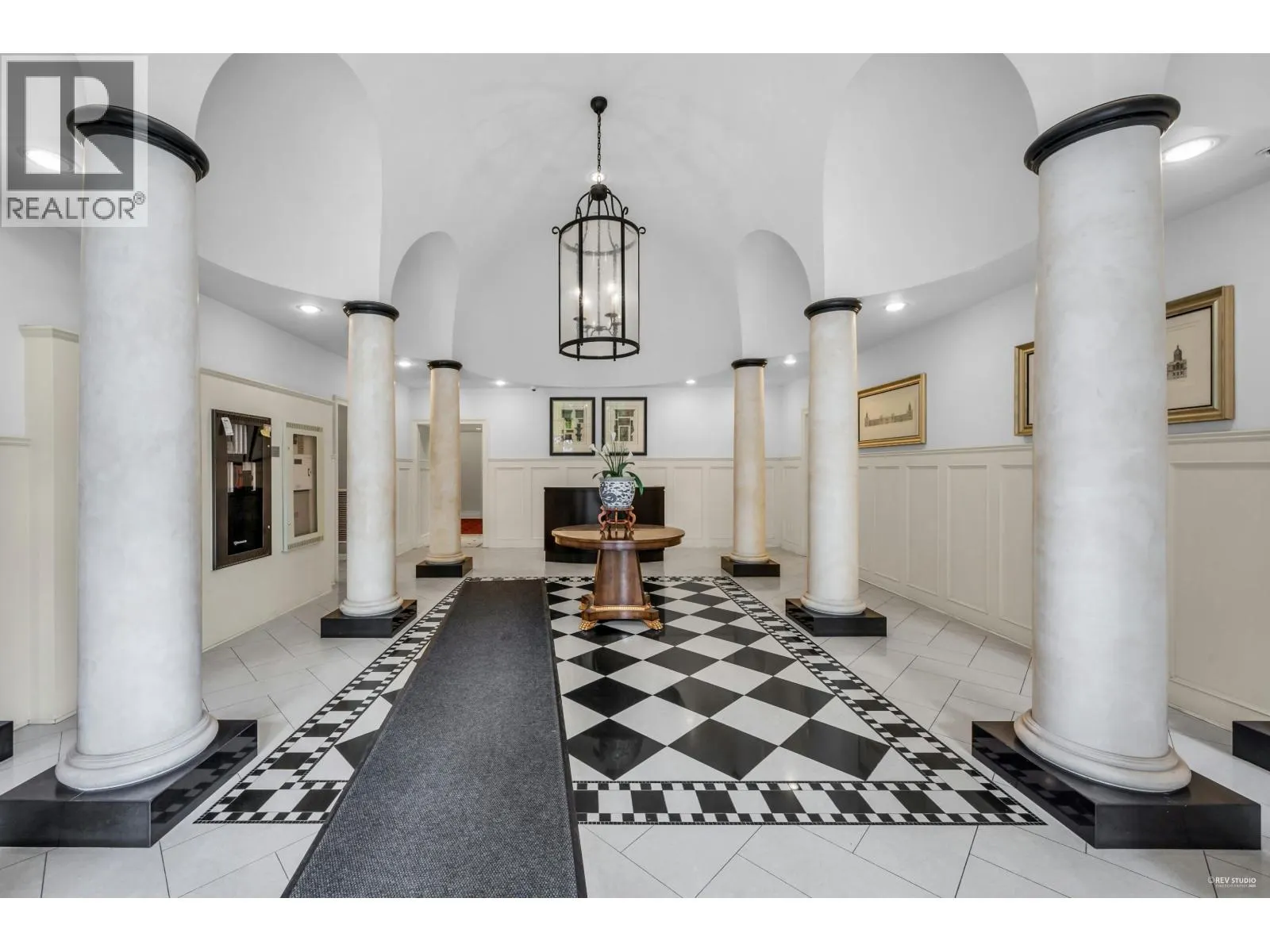 1701 6833 STATION HILL DRIVE
