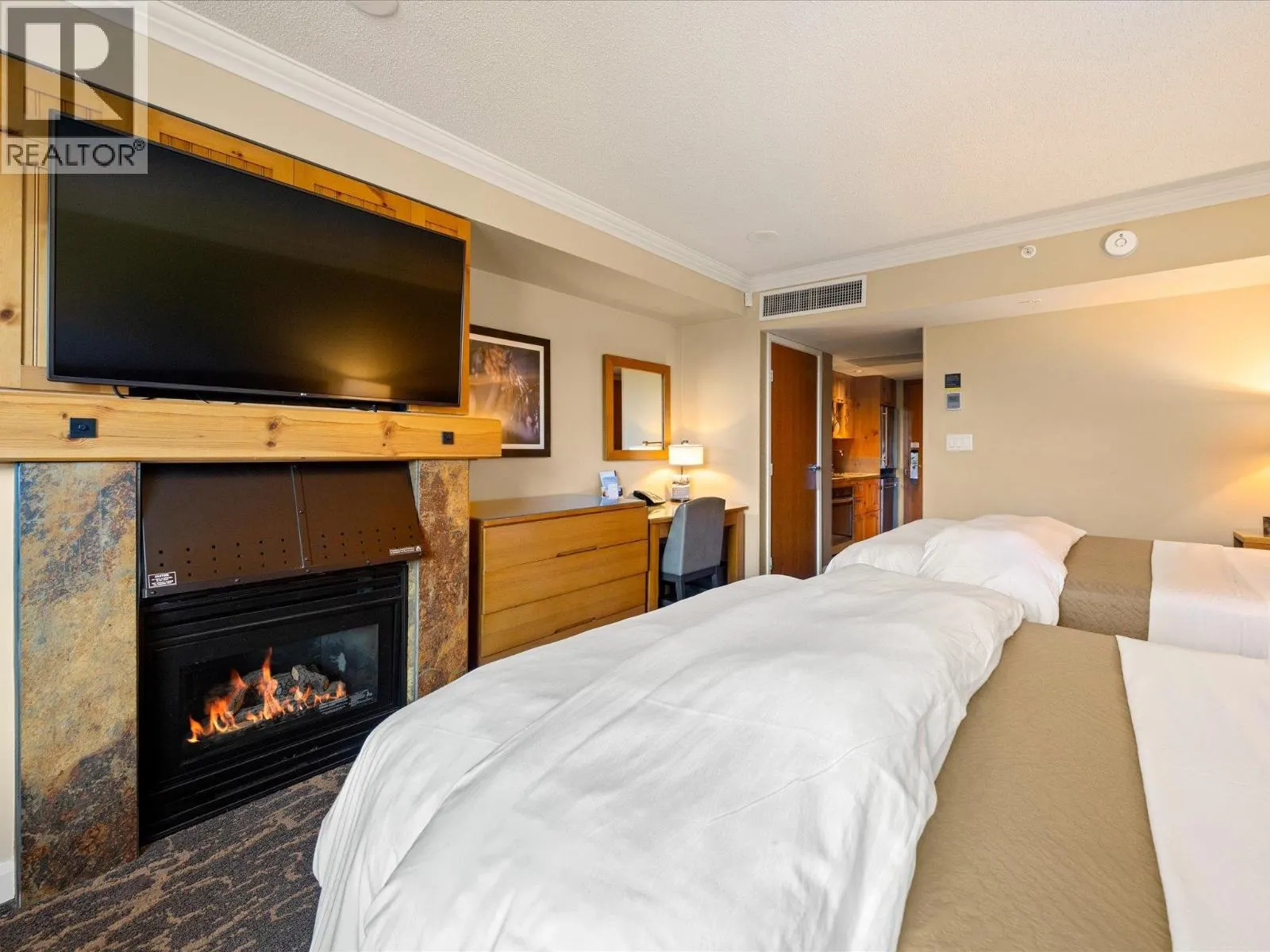 659 4090 WHISTLER WAY