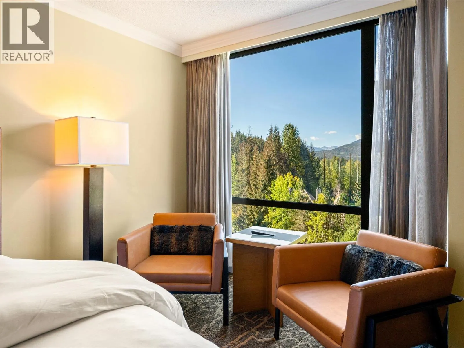 659 4090 WHISTLER WAY