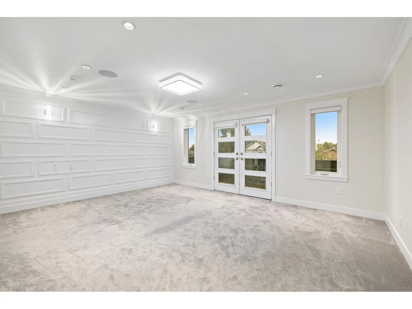 6899 CLEVEDON DRIVE